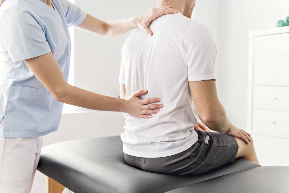 Featured image for “Chronic Back Pain Relief in Scotch Plains: Is Acupuncture or Physical Therapy More Effective?”